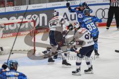 DEL; Playoffs; ERC Ingolstadt - EHC Redbull München; Tor Jubel Treffer 6:1 Breton Alex (75 ERC) Abbandonato Peter (98 ERC)  Keating Austen (89 ERC) Abeltshauser Konrad (16 RBM) Kastner Maximilian (93 RBM)