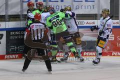 DEL - Eishockey - Saison 2020/21 - ERC Ingolstadt - Eisbären Berlin - Brandon Defazio (#24 ERCI) - John Ramage (#55 Berlin) - Zach Boychuk (#89 Berlin) - Daniel Pietta (#86 ERCI) - Foto: Jürgen Meyer