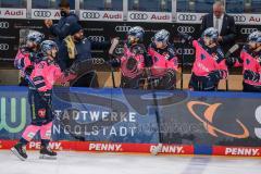 DEL - ERC Ingolstadt - Nürnberg Ice Tigers; Tor Jubel Treffer Samuel Soramies (28 - ERC) 1:0 Jubel an der Spielerbank