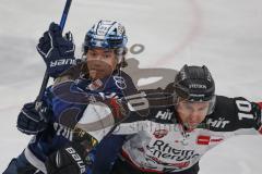 Penny DEL - Pre-Playoff - Spiel 2 - Eishockey - Saison 2021/22 - ERC Ingolstadt - Kölner Haie -Tim McGauley (#23 ERCI) im Zweikampf mit Jon Matsumoto (Nr.10 - Kölner Haie) -   Foto: Jürgen Meyer