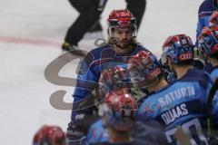 DEL - Eishockey - Saison 2020/21 - ERC Ingolstadt - Augsburger Panther - Der 1:0 Führungstreffer durch Tim Wohlgemuth (#33 ERCI) - Mirko Höfflin (#10 ERCI) - abklatschen an der Bande -  - jubel - Foto: Jürgen Meyer