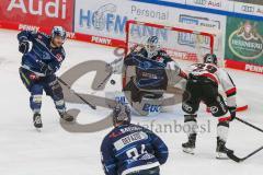 Penny DEL - Eishockey - Saison 2021/22 - ERC Ingolstadt - Kölner Haie - Frederik Storm (#9 ERCI) - Karri Rämö Torwart (#31 ERCI) - Landon Ferraro (#39 Köln) -  Foto: Stefan Bösl