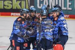 DEL; Playoffs; ERC Ingolstadt - EHC Redbull München; Tor Jubel Treffer 6:1 Breton Alex (75 ERC) Abbandonato Peter (98 ERC)  Hüttl Leon (25 ERC) Barber Riley (37 ERC)