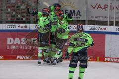 DEL - Eishockey - Saison 2020/21 - ERC Ingolstadt - Eisbären Berlin - Der 1:0 Führungstreffer durch Louis-Marc Aubry (#11 ERCI) Frederik Storm (#9 ERCI) -  Mirko Höfflin (#10 ERCI) - jubel - Foto: Jürgen Meyer