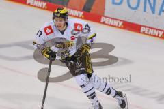 DEL - Eishockey - Saison 2020/21 - ERC Ingolstadt - Krefeld Pinguine - Leon Niederberger (#17 Krefeld) - Foto: Jürgen Meyer