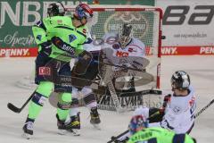 DEL - Eishockey - Saison 2020/21 - ERC Ingolstadt - Nürnberg Ice Tigers - Louis-Marc Aubry (#11 ERCI) - Ilya Sharipov Torwart (43 Nürnberg) - Foto: Jürgen Meyer