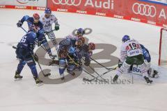 DEL - Eishockey - Saison 2020/21 - ERC Ingolstadt - Augsburger Panther - Fabio Wagner (#5 ERCI) - Nicolas Daws Torwart (#35 ERCI) - Petrus Palmu (#52 ERCI) - Drew Leblanc (#19 Augsburg) - Foto: Jürgen Meyer