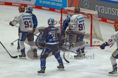 Penny DEL - Eishockey - Saison 2021/22 - ERC Ingolstadt - Eisbären Berlin -  Der 1:3 Führungstreffer durch Marcel Noebels (Nr.92 - Eisbären Berlin) - Danny Taylor Torwart (#70 ERCI) - Foto: Jürgen Meyer