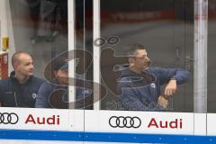 Im Bild: Benedikt Hils (Physio) Matthias Klein (Physio)

