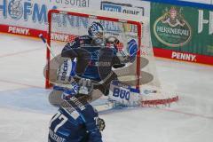 Penny DEL - Eishockey - Saison 2021/22 - ERC Ingolstadt - Red Bull München - Der 0:3 Führungstreffer durch Ben Street (#9 München) - Kevin Reich Torwart (#35 ERCI) -  Foto: Jürgen Meyer