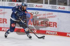 DEL - Eishockey - ERC Ingolstadt - Eisbären Berlin - Ben Marshall (45 - ERC)