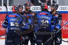 DEL; ERC Ingolstadt - Grizzlys Wolfburg; Tor Jubel Treffer Philipp Krauss (Nr.8 - ERC) Wojciech Stachowiak (Nr.19 - ERC) Daniel Pietta (Nr.86 - ERC)