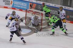 DEL - Eishockey - Saison 2020/21 - ERC Ingolstadt - Eisbären Berlin - Mathias Niederberger Torwart (#35 Berlin) - Brandon Defazio (#24 ERCI) - John Ramage (#55 Berlin)  - Foto: Jürgen Meyer