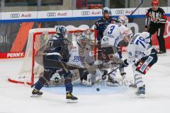 Penny DEL - Eishockey - Saison 2021/22 - ERC Ingolstadt - Schwenninger Wild Wings - Joacim Eriksson Torwart (#60 Schwenningen) - Jerome Flaake (#90 ERCI) - Niclas Burgström (#3 Schwenningen) - Will Weber (#78 Schwenningen) -  Foto: Jürgen Meyer