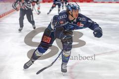 Penny DEL - Eishockey - Saison 2021/22 - ERC Ingolstadt - Grizzlys Wolfsburg - Louis-Marc Aubry (#11 ERCI) -  Foto: Jürgen Meyer