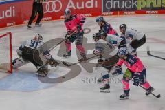 Penny DEL - Eishockey - Saison 2021/22 - ERC Ingolstadt - Nürnberg Ice Tigers - Niklas Treutle Torwart (#31 Nürnberg) - Wayne Simpson (#21 ERCI) -  Chris Bourque (#77 ERCI) - Foto: Jürgen Meyer