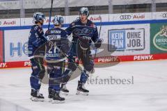 DEL - Eishockey - ERC Ingolstadt - Eisbären Berlin - Tor Jubel Treffer Louis-Marc Aubry (11 - ERC) Wayne Simpson (21 - ERC) Fabio Wagner (5 - ERC)
