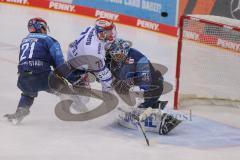 DEL - Eishockey - Saison 2020/21 - ERC Ingolstadt - Schwenninger Wild Wings - Michael Garteig Torwart (#34 ERCI) - Wayne Simpson (#21 ERCI) - Travis Turnbull (#71 Schwenningen) - Foto: Jürgen Meyer