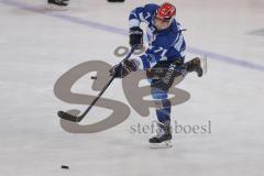 DEL - Eishockey - Saison 2020/21 - ERC Ingolstadt - Augsburger Panther - Colton Jobke (#7 ERCI) beim warm machen  -Foto: Jürgen Meyer