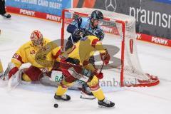 DEL; Playoffs; ERC Ingolstadt - DEG Düsseldorf; Torchance Justin Feser (71 - ERC) Torwart Henrik Haugland (40 DEG) Bernhard Ebner (67 DEG)