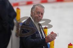 Penny DEL - Eishockey - Saison 2021/22 - ERC Ingolstadt - Fischtown Pinguins Bremerhaven -  Doug Shedden (Cheftrainer ERCI) - Foto: Jürgen Meyer