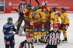 DEL; Playoffs; ERC Ingolstadt - DEG Düsseldorf; Sieg Tor Jubel Treffer Düsseldorf gewinnt in Overtime