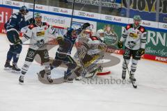 Penny DEL - Eishockey - Saison 2021/22 - ERC Ingolstadt - Krefeld Pinguine - Der 2:0 Führungstreffer durch Wayne Simpson (#21 ERCI) - Nikita Quapp Torwart (#31 Krefeld) - Philipp Mass (#83 Krefeld) - Patrik Hersley (#26 Krefeld) -  jubel - Foto: Jürgen Me