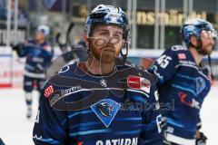 Penny DEL - Eishockey - Saison 2021/22 - ERC Ingolstadt - Krefeld Pinguine - David Warsofsky (#55 ERCI) - nach dem Spiel -  Foto: Jürgen Meyer