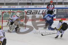 DEL - Eishockey - Saison 2020/21 - ERC Ingolstadt - Krefeld Pinguine - Der 2:1 Führungstreffer durch Daniel Pietta (#86 ERCI) - Nikita Quapp Torwart (#3 Krefeld) - jubel - Foto: Jürgen Meyer