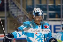 Penny DEL - Eishockey - Saison 2021/22 - ERC Ingolstadt - Krefeld Pinguine - Tim McGauley (#23 ERCI) beim warm machen  -  Foto: Jürgen Meyer