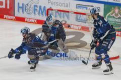 Penny DEL - Eishockey - Saison 2021/22 - ERC Ingolstadt - Kölner Haie - Karri Rämö Torwart (#31 ERCI) - David Warsofsky (#55 ERCI) - Louis Brune (#50 ERCI) -  Foto: Stefan Bösl