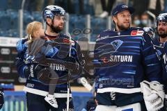 Im Bild: Brandon DeFazio (#24 ERCI) Karri Rämö (#31 ERCI)

