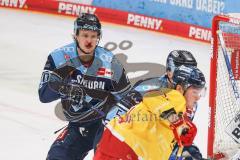 DEL; Playoffs; ERC Ingolstadt - DEG Düsseldorf; Emil Quaas (20 - ERC) blutige Nase