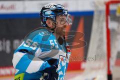 Penny DEL - Eishockey - Saison 2021/22 - ERC Ingolstadt - Krefeld Pinguine - David Warsofsky (#55 ERCI)- beim warm machen -  Foto: Jürgen Meyer
