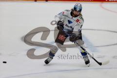 DEL - Vorbereitungsspiel - Saison 2021/22 - ERC Ingolstadt - Rytiri Kladno - Mirko Höflin (#10 ERCI) - beim warm machen - Foto: Jürgen Meyer