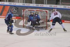 DEL - Eishockey - Saison 2020/21 - ERC Ingolstadt - EHC Red Bull München - Michael Garteig Torwart (#34 ERCI) - Schütz Justin (#12 München) - Foto: Jürgen Meyer