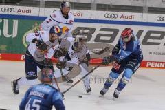 DEL - Eishockey - Saison 2020/21 - ERC Ingolstadt - EHC Red Bull München - Mirko Höfflin (#10 ERCI) - Foto: Jürgen Meyer