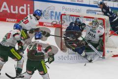 Penny DEL - Eishockey - Saison 2021/22 - ERC Ingolstadt - Augsburger Panther -  Scott Valentine (#22 Augsburg) - Louis-Marc Aubry (#11 ERCI) - Markus Keller Torwart (#35 Augsburg) -Fabio Wagner (#5 ERCI) -  Foto: Stefan Bösl