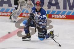 DEL - Eishockey - Saison 2020/21 - ERC Ingolstadt - Krefeld Pinguine - Daniel Pietta (#86 ERCI) beim warm machen - Foto: Jürgen Meyer