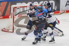 DEL; Playoffs; ERC Ingolstadt - EHC Redbull München; Fight Krauß Philipp (8 ERC) Sinn Phillip (43 RBM)