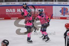 DEL - ERC Ingolstadt - Nürnberg Ice Tigers; Tor Jubel Treffer 5:0 Frederik Storm (9 - ERC) Ben Marshall (45 - ERC) Louis-Marc Aubry (11 - ERC)