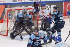 DEL; Playoffs; ERC Ingolstadt - Adler Mannheim; Halbfinale; Torwart Kevin Reich (35 - ERC) David Wolf (Nr.89 - Adler) #Emil Quaas (20 - ERC) Colton Jobke (7 - ERC)