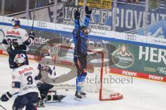 DEL; Playoffs; ERC Ingolstadt - EHC Redbull München; Tor Jubel Treffer 1:0 Krauß Philipp (8 ERC) Torwart Wolf Simon (25 RBM)