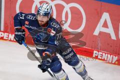 Penny DEL - Eishockey - Saison 2021/22 - ERC Ingolstadt - Adler Mannheim - Chris Bourque (#77 ERCI) -  Foto: Meyer Jürgen