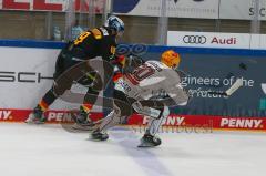 Penny DEL - Eishockey - Saison 2021/22 - ERC Ingolstadt - Fishtown Pinguin Bremerhaven -  Wojciech Stachowiak (#19 ERCI) - Foto: Jürgen Meyer