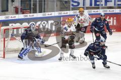 Im Bild: Kevin Reich Torwart (#35 ERCI) Christian Wejse (Bremerhaven) Mathew Bodie (#22 ERCI) Fabio Wagner (#5 ERCI) Tye McGinn (Bremerhaven)

