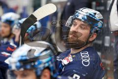 Penny DEL - Eishockey - Saison 2021/22 - ERC Ingolstadt - Fischtown Pinguins Bremerhaven - Brandon Defazio (#24 ERCI) -  Foto: Jürgen Meyer