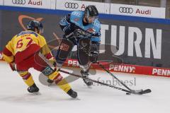 DEL; Playoffs; ERC Ingolstadt - DEG Düsseldorf; Frederik Storm (9 - ERC) Bernhard Ebener (67 DEG)