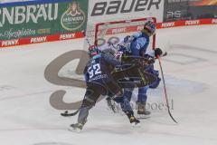 DEL - Eishockey - Saison 2020/21 - ERC Ingolstadt - EHC Red Bull München - Petrus Palmu (#52 ERCI) - Danny aus den Birken Torwart (#33 München) - Foto: Jürgen Meyer