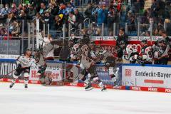 Penny DEL - Pre-Playoff - Spiel 2 - Eishockey - Saison 2021/22 - ERC Ingolstadt - Kölner Haie - Der 2:3 Siegtreffer durch Maurice Edwards (Nr.23 - Kölner Haie) - jubel -  Foto: Jürgen Meyer